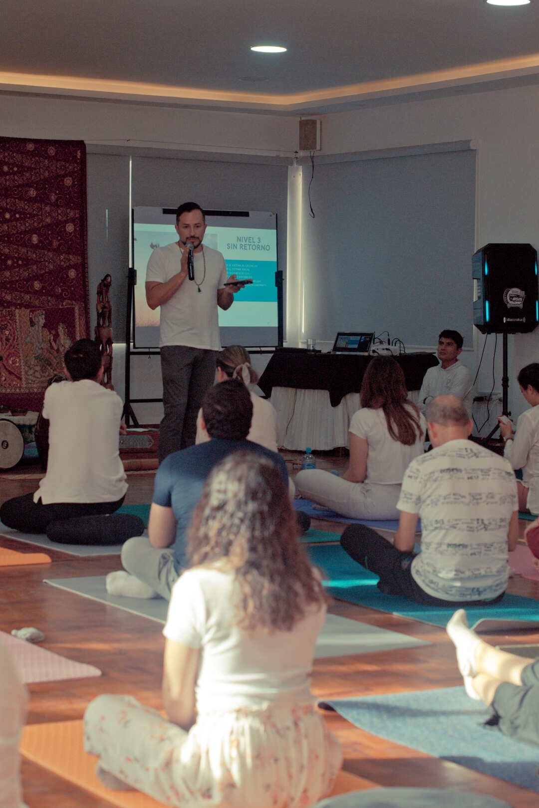 _DSC0112 (3) Grupo de estudiantes de Yoga